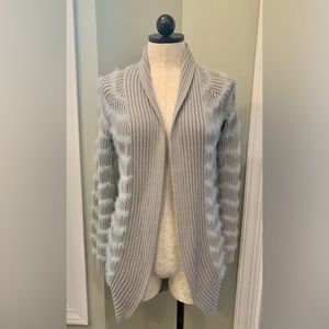 Candies Drape Silver Gray Sweater | Size Small